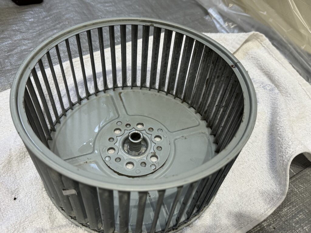 市川市レンジフード（換気扇）クリーニング
お掃除