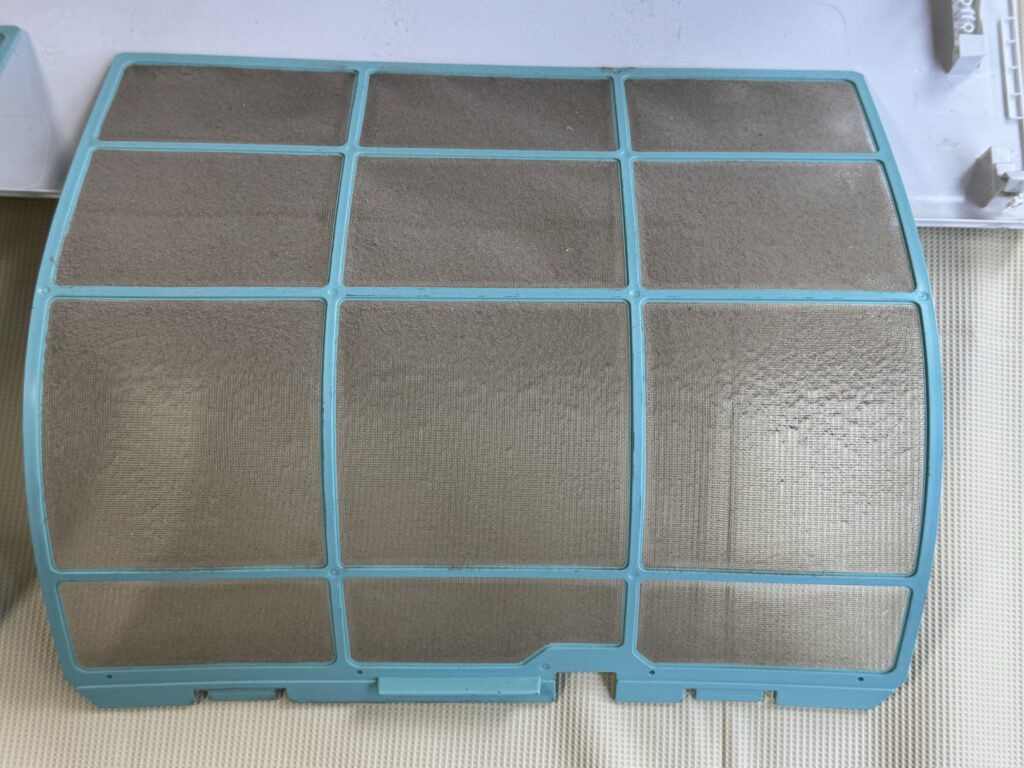 市川市ノーマルエアコン
スタンダードクリーニング（お掃除）