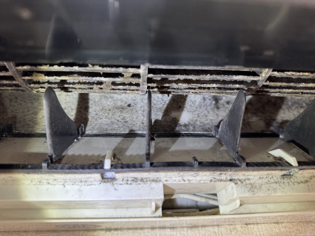 市川市エアコン完全分解クリーニング（洗浄）