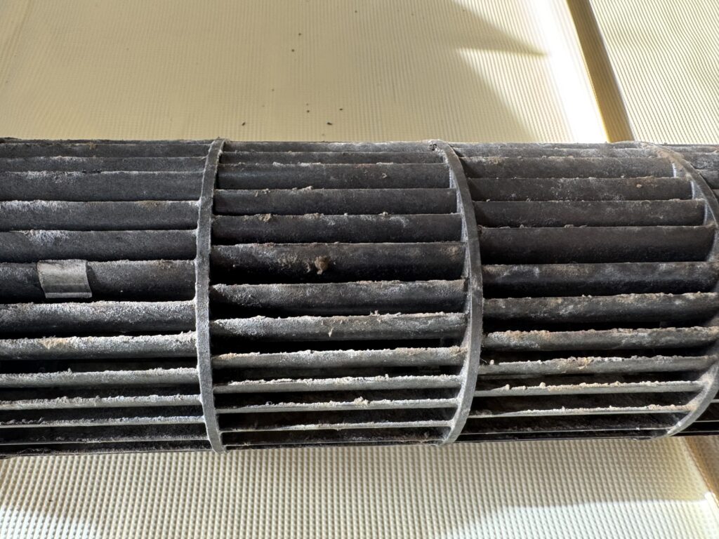 市川市エアコン完全分解クリーニング（洗浄）