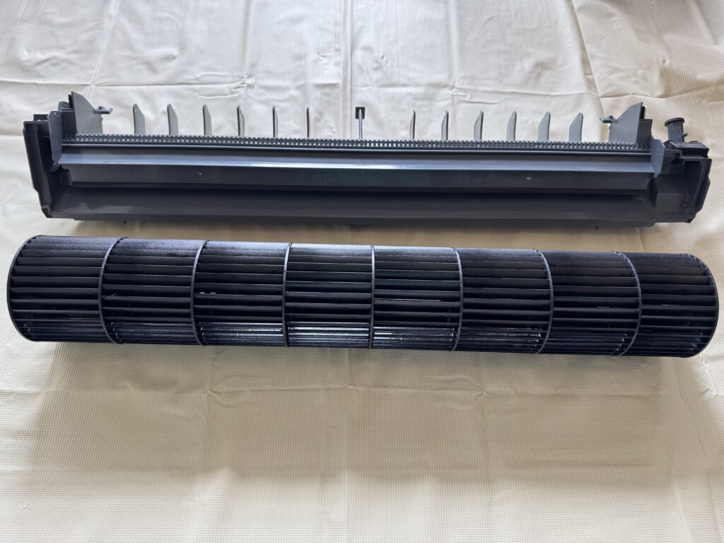 市川市エアコンクリーニング完全分解洗浄業者