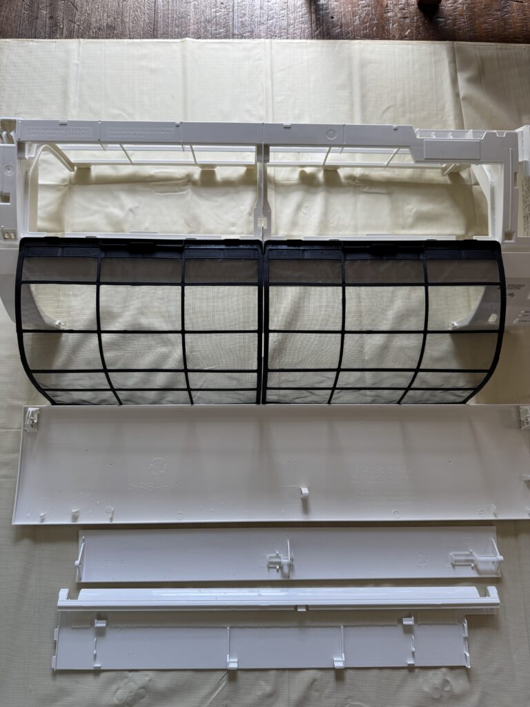 市川市エアコンクリーニング完全分解洗浄業者