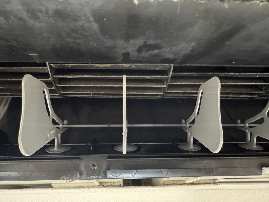 市川市お掃除（ロボット付）エアコンクリーニング（掃除）業者