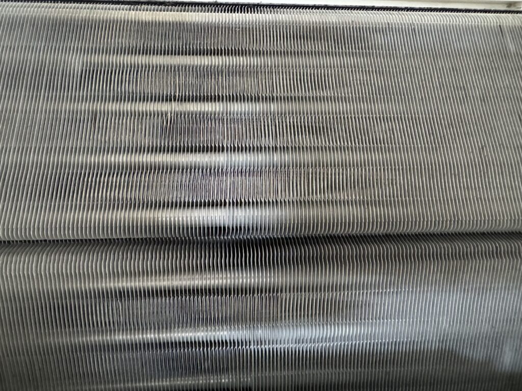 市川市お掃除（ロボット付）エアコンクリーニング（清掃）業者